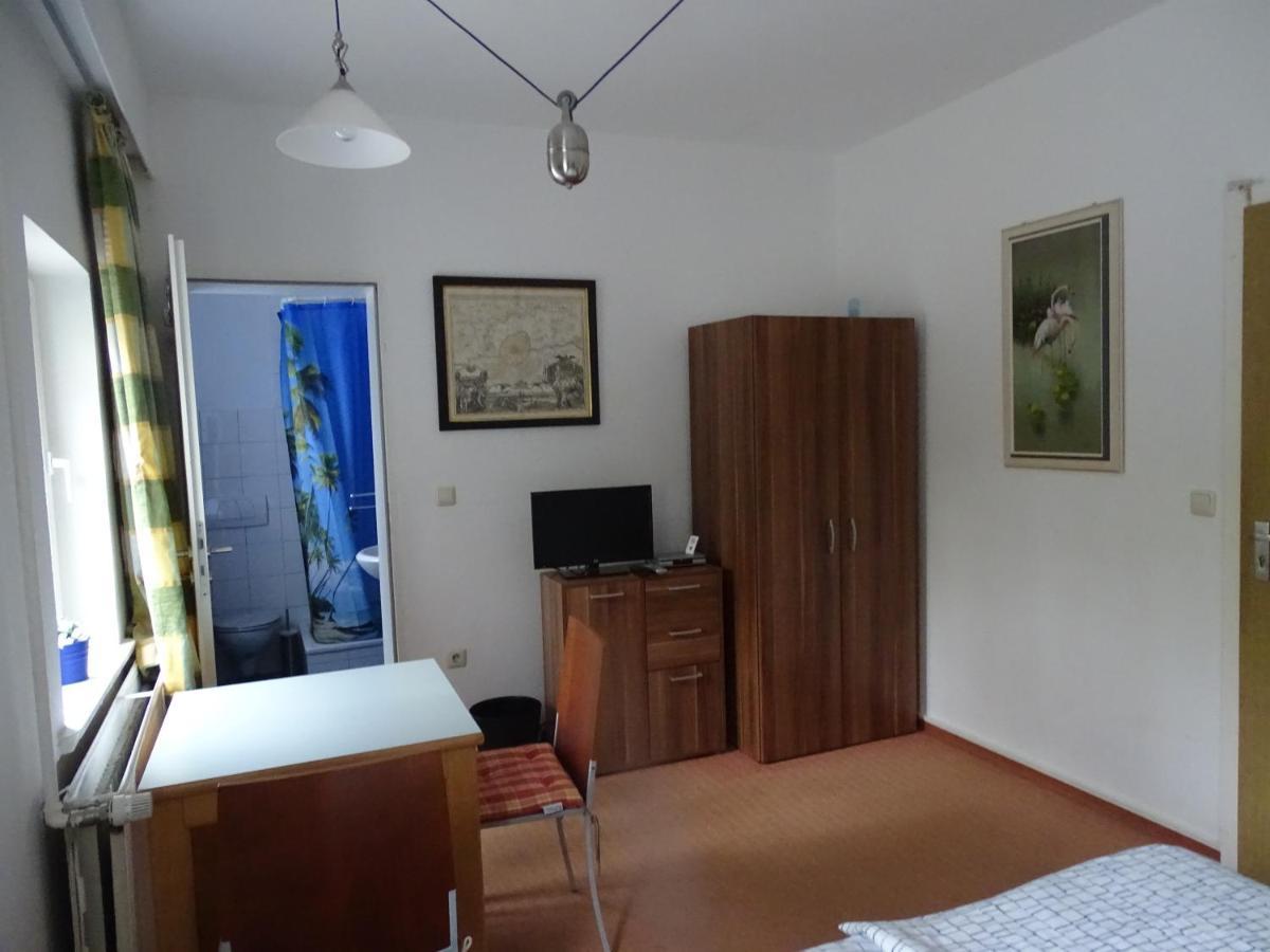 מלון באסטורף Gasthof Blaues Haus חדר תמונה