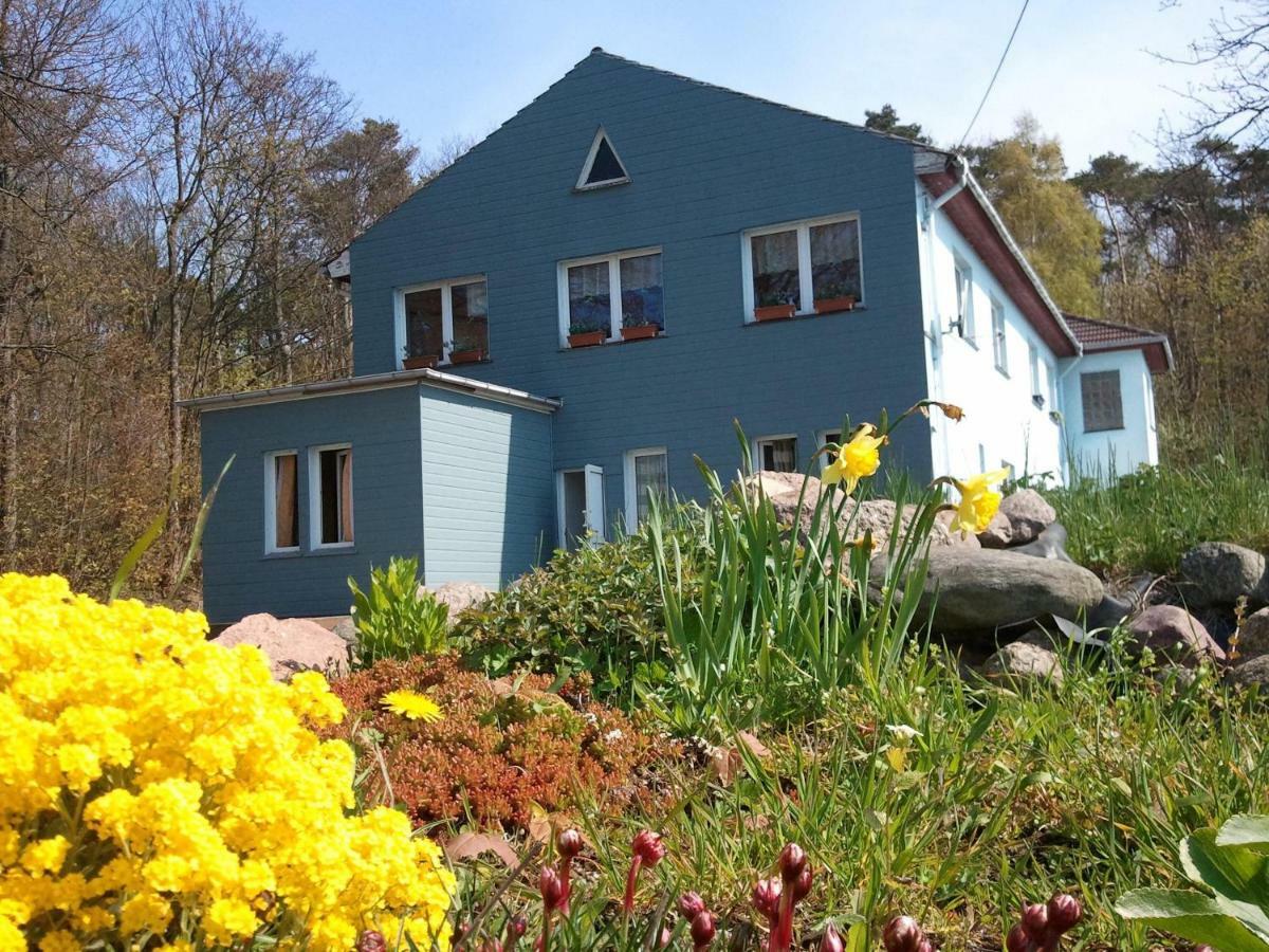 מלון באסטורף Gasthof Blaues Haus מראה חיצוני תמונה